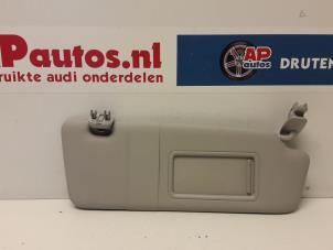 Usagé Pare-soleil Audi A4 (B7) 2.0 TFSI 20V Prix € 24,99 Règlement à la marge proposé par AP Autos