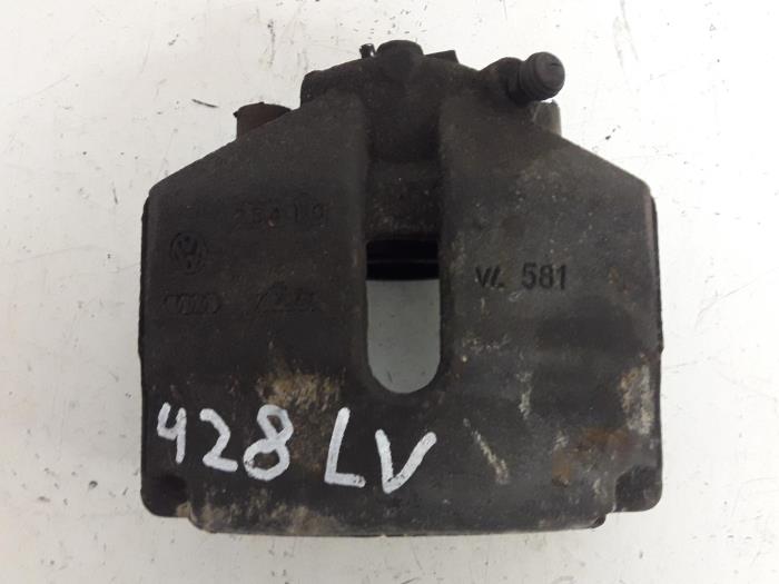 Front brake calliper, left from a Audi A1 (8X1/8XK) 1.6 TDI 16V 2011