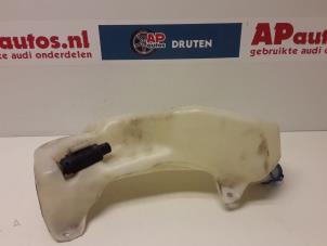 Used Windscreen washer pump Audi Cabrio (B4) 2.3 E Price € 25,00 Margin scheme offered by AP Autos