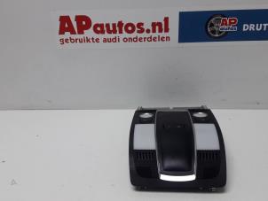 Used Interior lighting, front Audi Q7 (4LB) 3.0 TDI V6 24V Price € 45,00 Margin scheme offered by AP Autos
