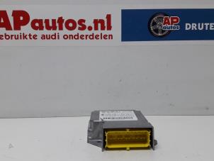 Usados Módulo de Airbag Audi A6 Avant Quattro (C6) 3.0 TDI V6 24V Precio € 29,99 Norma de margen ofrecido por AP Autos