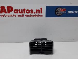 Gebrauchte Luftgitter Armaturenbrett Audi A6 Avant Quattro (C6) 3.0 TDI V6 24V Preis € 19,99 Margenregelung angeboten von AP Autos