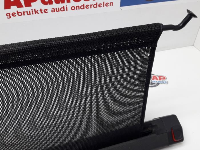 Luggage net from a Audi A6 Avant Quattro (C6) 3.0 TDI V6 24V 2006