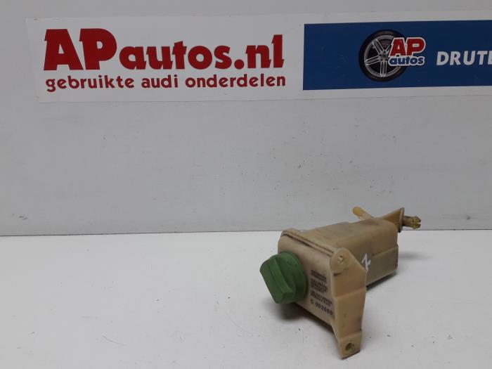 Begagnade Styrservotank Audi A4 Avant (B5) 2.4 30V Pris € 15,00 Marginaltabell erbjuds av AP Auto's