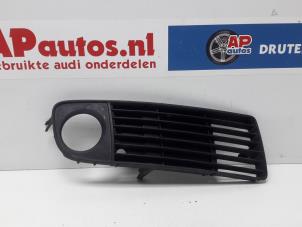 Usados Rejilla de parachoques Audi A6 Avant (C5) 2.5 TDI V6 24V Precio € 19,99 Norma de margen ofrecido por AP Autos