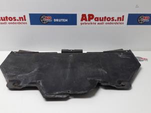 Used Bash plate Audi A4 Avant (B7) 2.0 TDI 16V Price € 20,00 Margin scheme offered by AP Autos