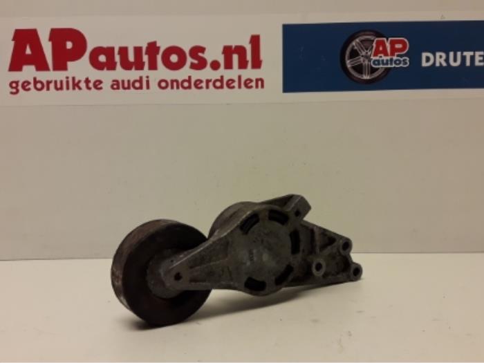 Usados Rodillo tensor correa múltiple Audi A4 Avant (B7) 2.0 20V Precio € 9,99 Norma de margen ofrecido por AP Auto's