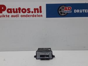 Usados Ordenador de iluminación Audi A6 Avant Quattro (C6) 3.0 TDI V6 24V Precio € 24,99 Norma de margen ofrecido por AP Autos
