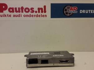 Usagé Unité de contrôle Multimedia Audi A6 Quattro (C6) 3.0 TDI V6 24V Prix € 34,99 Règlement à la marge proposé par AP Autos