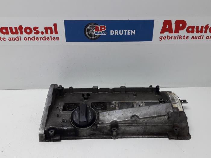 Usagé Couvercle soupapes Audi A4 Prix € 24,99 Règlement à la marge proposé par AP Auto's