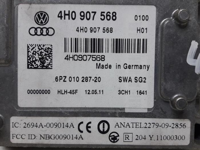 Side assist sensor van een Audi A8 (D4) 4.2 TDI V8 32V Quattro 2010