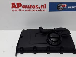 Usados Tapa de válvulas Audi A3 (8P1) 2.0 TDI 16V Precio € 35,00 Norma de margen ofrecido por AP Autos
