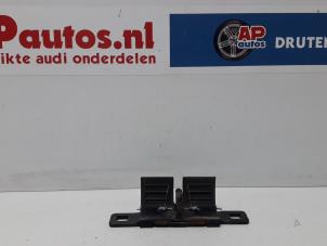 Used Tailgate lock stop Audi A3 (8L1) 1.6 Price € 35,00 Margin scheme offered by AP Autos