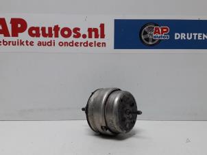 Used Engine mount Audi A4 (B6) 1.6 Price € 35,00 Margin scheme offered by AP Autos