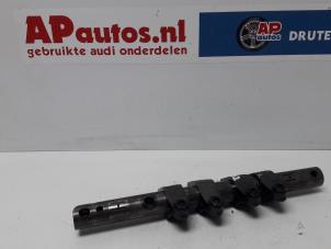 Used Rocker arm shaft Audi A4 (B7) 2.0 TDI 16V Price € 19,99 Margin scheme offered by AP Autos