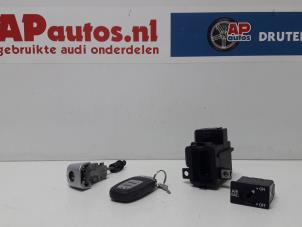 Used Set of cylinder locks (complete) Audi Q5 (8RB) 2.0 TDI 16V Quattro Price € 49,99 Margin scheme offered by AP Autos