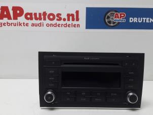 Used Radio CD player Audi A4 Avant (B7) 2.0 TDI 16V Price € 99,99 Margin scheme offered by AP Autos