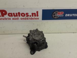 Used Vacuum pump (diesel) Audi A3 Sportback (8PA) 2.0 TDI 16V Price € 49,99 Margin scheme offered by AP Autos