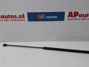 Used Bonnet gas strut, left Audi A4 Cabrio (B7) 1.8 T 20V Price € 9,99 Margin scheme offered by AP Autos