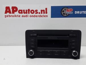 Gebrauchte Radio CD Spieler Audi A3 Cabriolet (8P7) 2.0 TDI 16V Preis € 50,00 Margenregelung angeboten von AP Autos