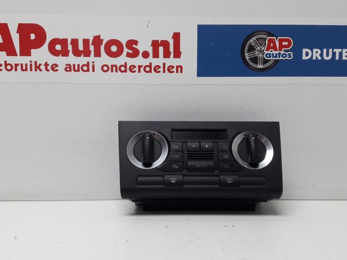 Begagnade Klimatpanel Audi A3 Sportback (8PA) 2.0 TDI 16V Pris € 49,99 Marginaltabell erbjuds av AP Auto's