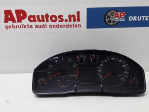 Używane Licznik kilometrów KM Audi A6 Avant Quattro (C5) 2.8 V6 30V Cena € 24,99 Procedura marży oferowane przez AP Autos