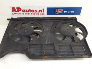 Usagé Boîtier ventilateur Audi 80 Avant (B4) 2.6 E V6 Prix € 29,99 Règlement à la marge proposé par AP Autos