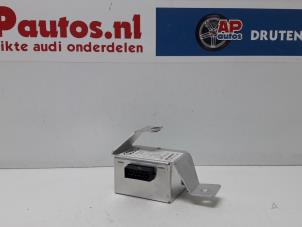 Used Radio amplifier Audi A2 (8Z0) 1.4 16V Price € 45,00 Margin scheme offered by AP Autos