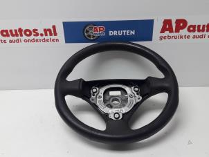 Usagé Volant Audi A2 (8Z0) 1.4 16V Prix € 24,99 Règlement à la marge proposé par AP Autos