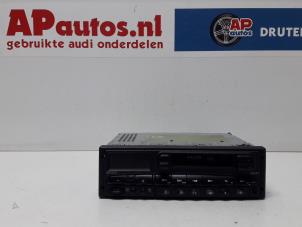 Usados Reproductor de casetes y radio Audi A4 (B5) 1.6 Precio € 45,00 Norma de margen ofrecido por AP Autos