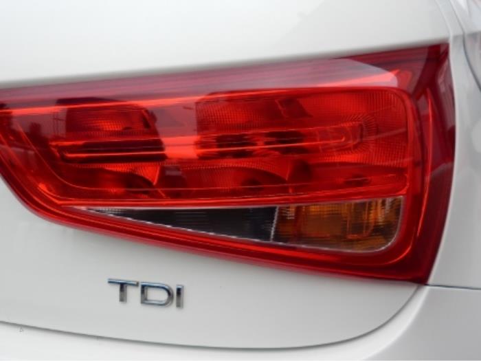 Rücklicht rechts van een Audi A1 Sportback (8XA/8XF) 1.6 TDI 16V 2013