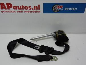 Używane Pas bezpieczenstwa lewy przód Audi A4 (B5) 1.6 Cena € 45,00 Procedura marży oferowane przez AP Autos