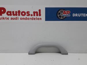 Gebrauchte Handgriff Audi A4 (B5) 1.6 Preis € 10,00 Margenregelung angeboten von AP Autos
