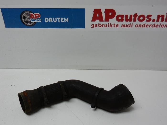 Gebrauchte Intercooler Schlauch Audi TT (8N3) 1.8 T 20V Quattro Preis € 24,99 Margenregelung angeboten von AP Auto's