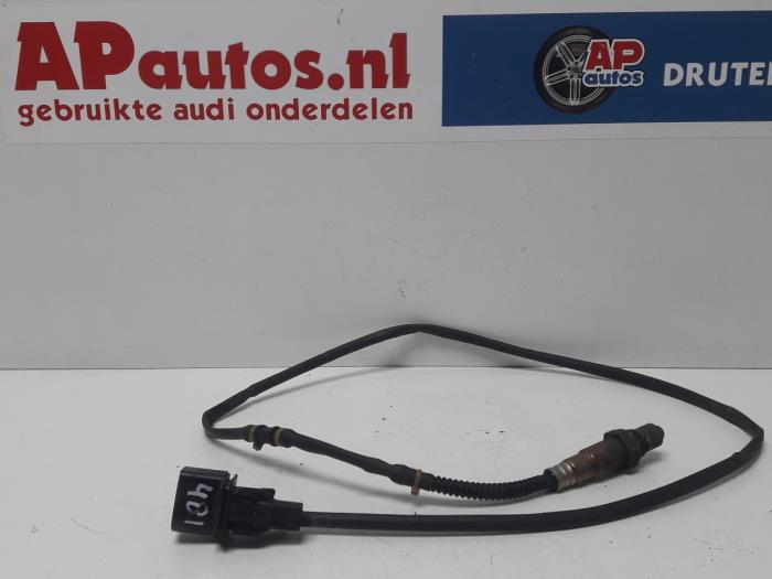 Usagé Sonde lambda Audi A4 Avant (B6) 2.0 20V Prix € 19,99 Règlement à la marge proposé par AP Auto's