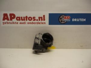 Usagé Boitier papillon Audi A4 (B7) 1.9 TDI Prix € 29,99 Règlement à la marge proposé par AP Autos