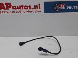 Usados Sensor de golpeteo Audi A6 (C5) 2.4 V6 30V Precio € 19,99 Norma de margen ofrecido por AP Autos