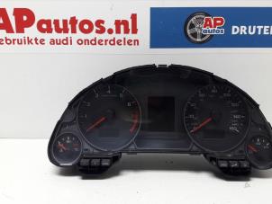 Usagé Compteur Audi A4 Cabrio (B7) 3.0 V6 30V Prix € 35,00 Règlement à la marge proposé par AP Autos