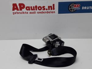 Usagé Ceinture arrière gauche Audi A4 Cabrio (B7) 3.0 V6 30V Prix € 19,99 Règlement à la marge proposé par AP Autos