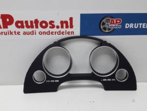 Used Odometer decorative strip Audi A4 Cabrio (B7) 3.0 V6 30V Price € 34,99 Margin scheme offered by AP Autos