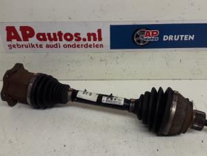 Used Front drive shaft, right Audi A5 Quattro (B8C/S) 3.0 TDI V6 24V Price € 34,99 Margin scheme offered by AP Autos