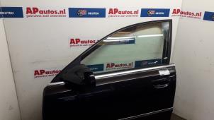 Używane Lusterko zewnetrzne lewe Audi A8 (D3) 3.7 V8 40V Quattro Cena € 99,99 Procedura marży oferowane przez AP Autos