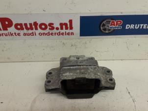 Usagé Support boîte de vitesse Audi A3 Sportback (8PA) 1.9 TDI Prix € 35,00 Règlement à la marge proposé par AP Autos