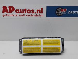 Usagé Airbag droite (tableau de bord) Audi A3 Sportback (8PA) 1.9 TDI Prix € 75,00 Règlement à la marge proposé par AP Autos
