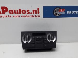 Gebrauchte Climatronic Panel Audi A3 Sportback (8PA) 1.9 TDI Preis € 75,00 Margenregelung angeboten von AP Autos