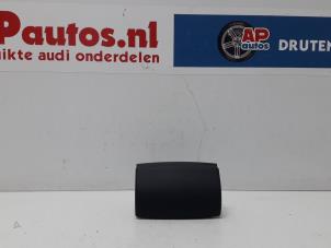Gebrauchte Aschenbecher hinten Audi A3 Sportback (8PA) 1.9 TDI Preis € 35,00 Margenregelung angeboten von AP Autos