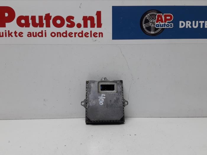 Xenon module from a Audi TT (8N3) 1.8 T 20V Quattro 2001
