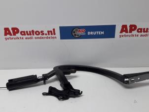 Used Tailgate hinge Audi A6 (C7) 2.0 TDI 16V Price € 14,99 Margin scheme offered by AP Autos