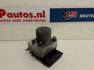 Used ABS pump Audi A4 Cabrio (B7) 2.0 TFSI 20V Price € 75,00 Margin scheme offered by AP Autos
