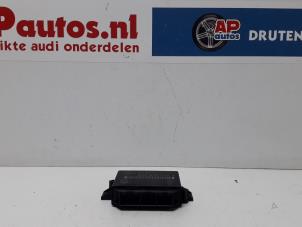 Używane Modul czujników parkowania Audi A4 Avant (B6) 1.9 TDI 115 Cena € 24,99 Procedura marży oferowane przez AP Autos